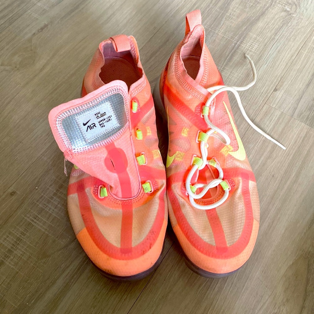 Vapor max womens